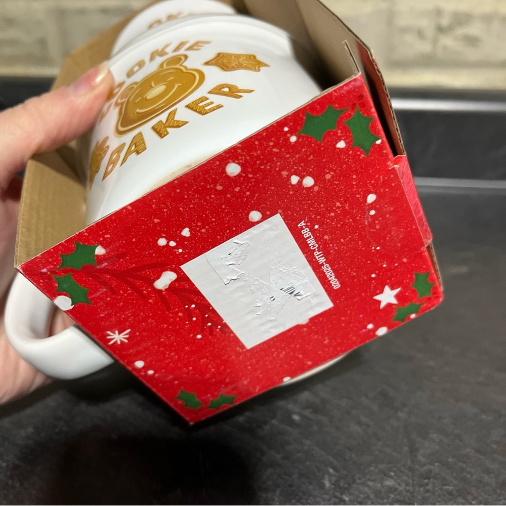 Winnie The Pooh Cookie Taster Cookie baker Coffee Mug Set - Picture 8 of 8